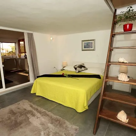 Dom wakacyjny Holiday In Okrug Gornji 36110 Trogir